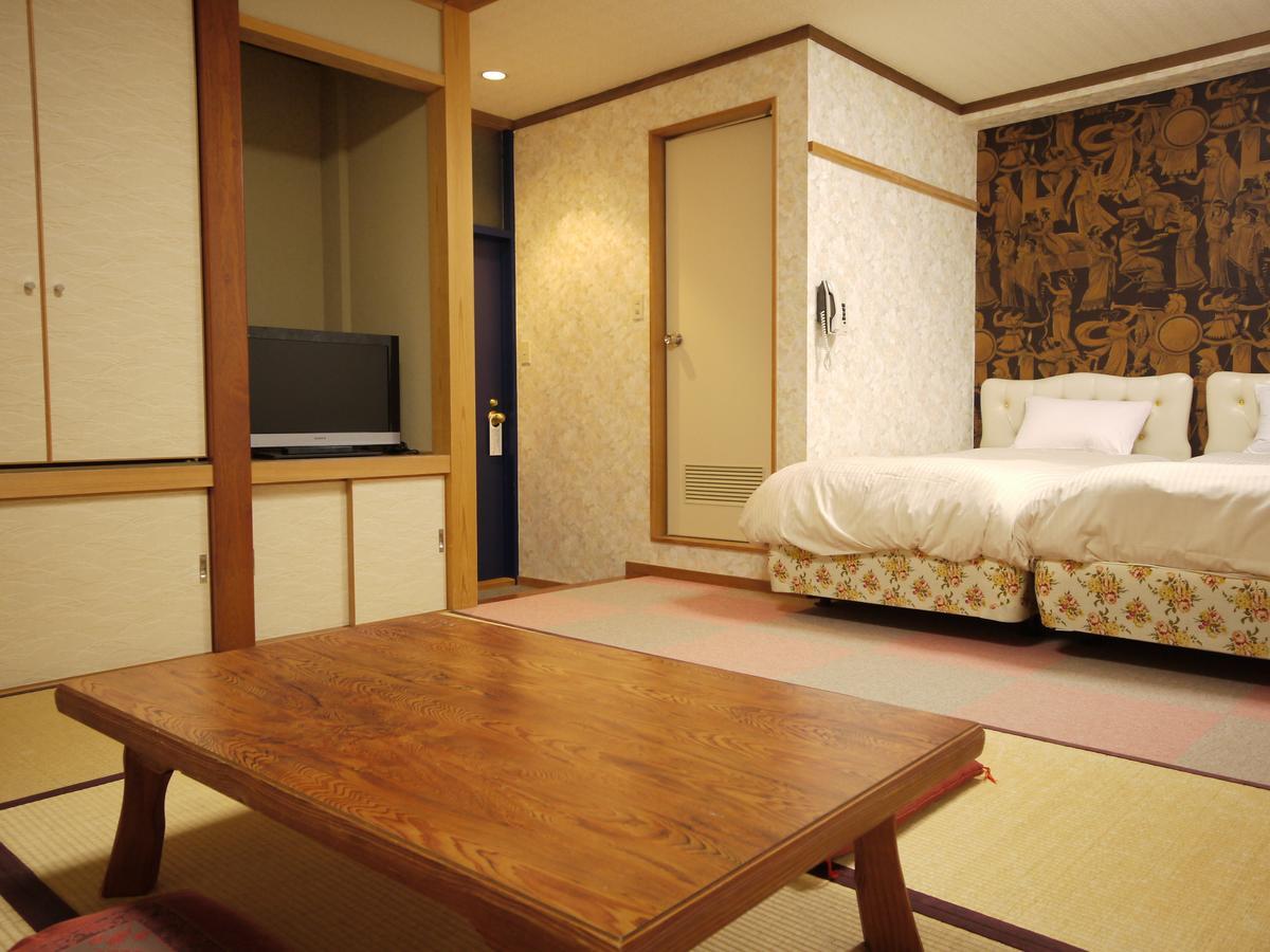 Hotel Hakuba Maerchen House Esterno foto